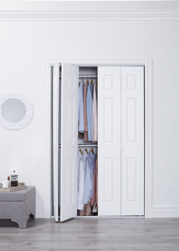 Georgian Wood Grain Textured Double Open Lifestyle