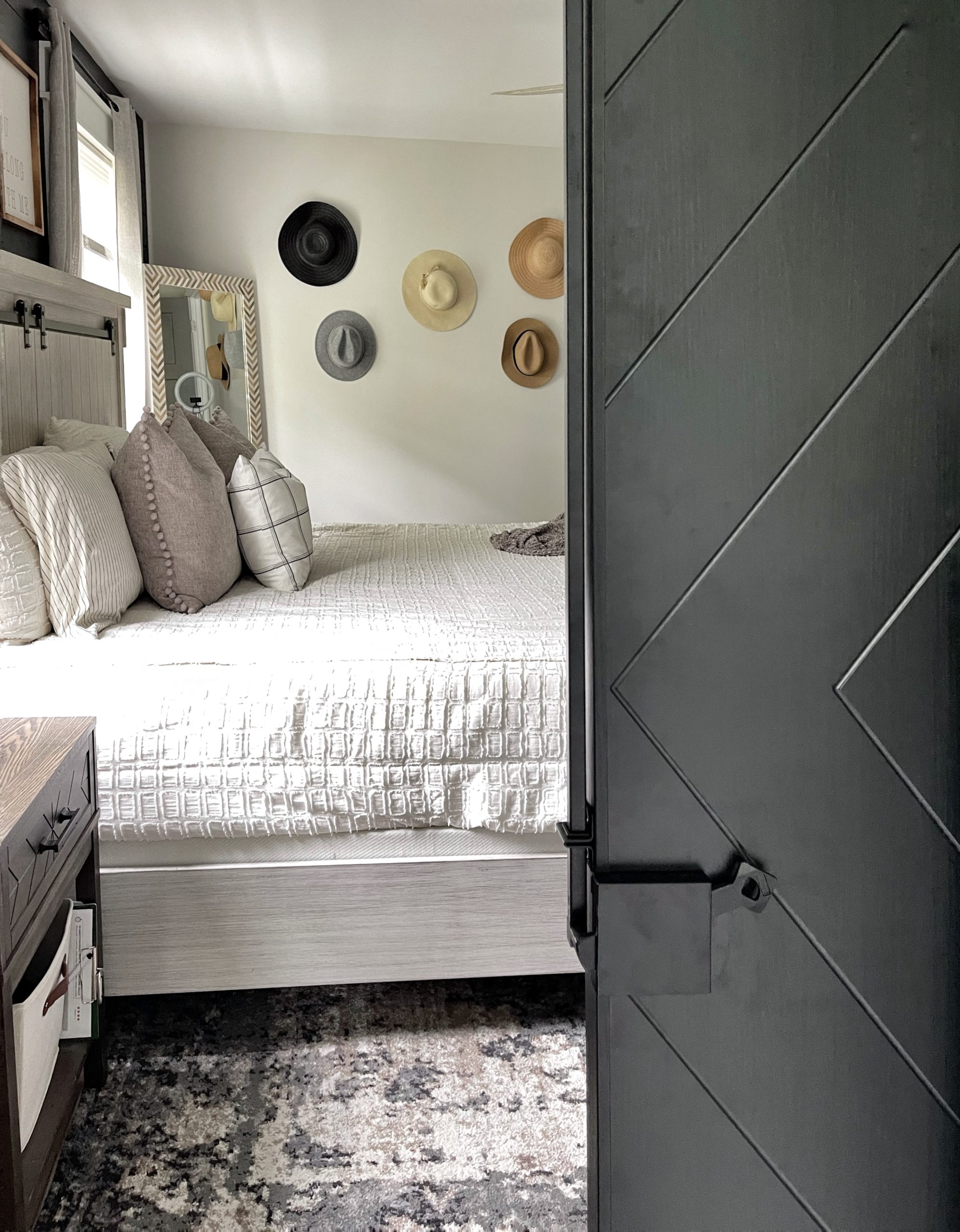 Easy Latch Barn Door Privacy Hardware Kit