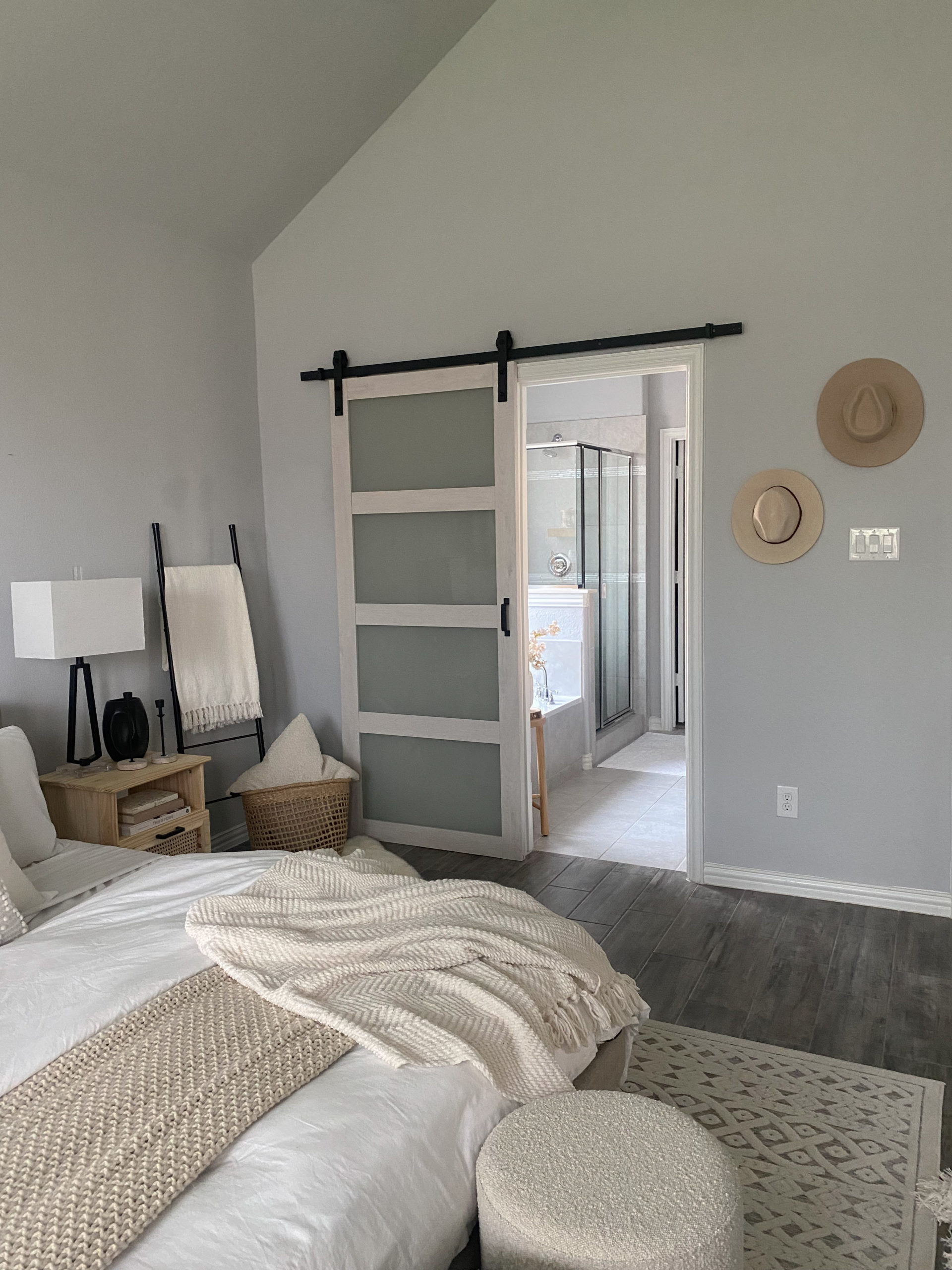 frosted glass ensuite bathroom barn door